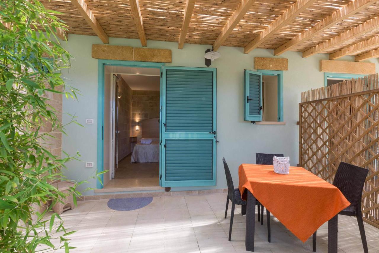 Dimora Tenuta Solentino Torre San Giovanni Exterior foto